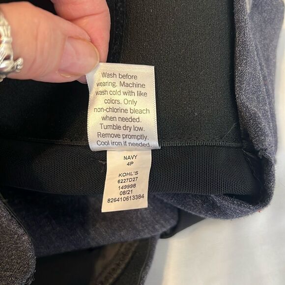 Nine West size 4P blue front zip boot cut pants EUC - Picture 7 of 11